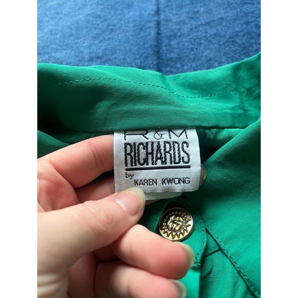 R&M Richards by Karen Kwong Celestial Green Blouse with Shoulder Pads - Picture 5 of 6